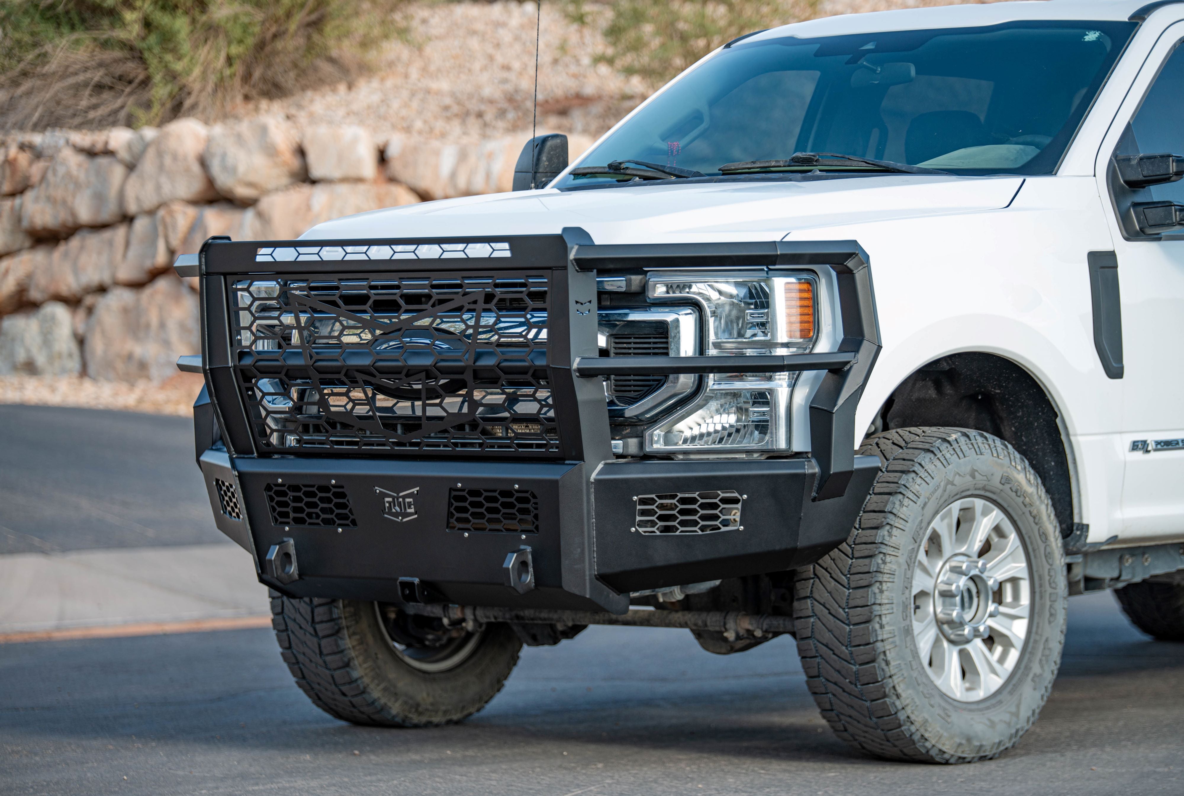 Frontier Series 2020-2022 Ford F250/F550 Front Bumper - Full Guard