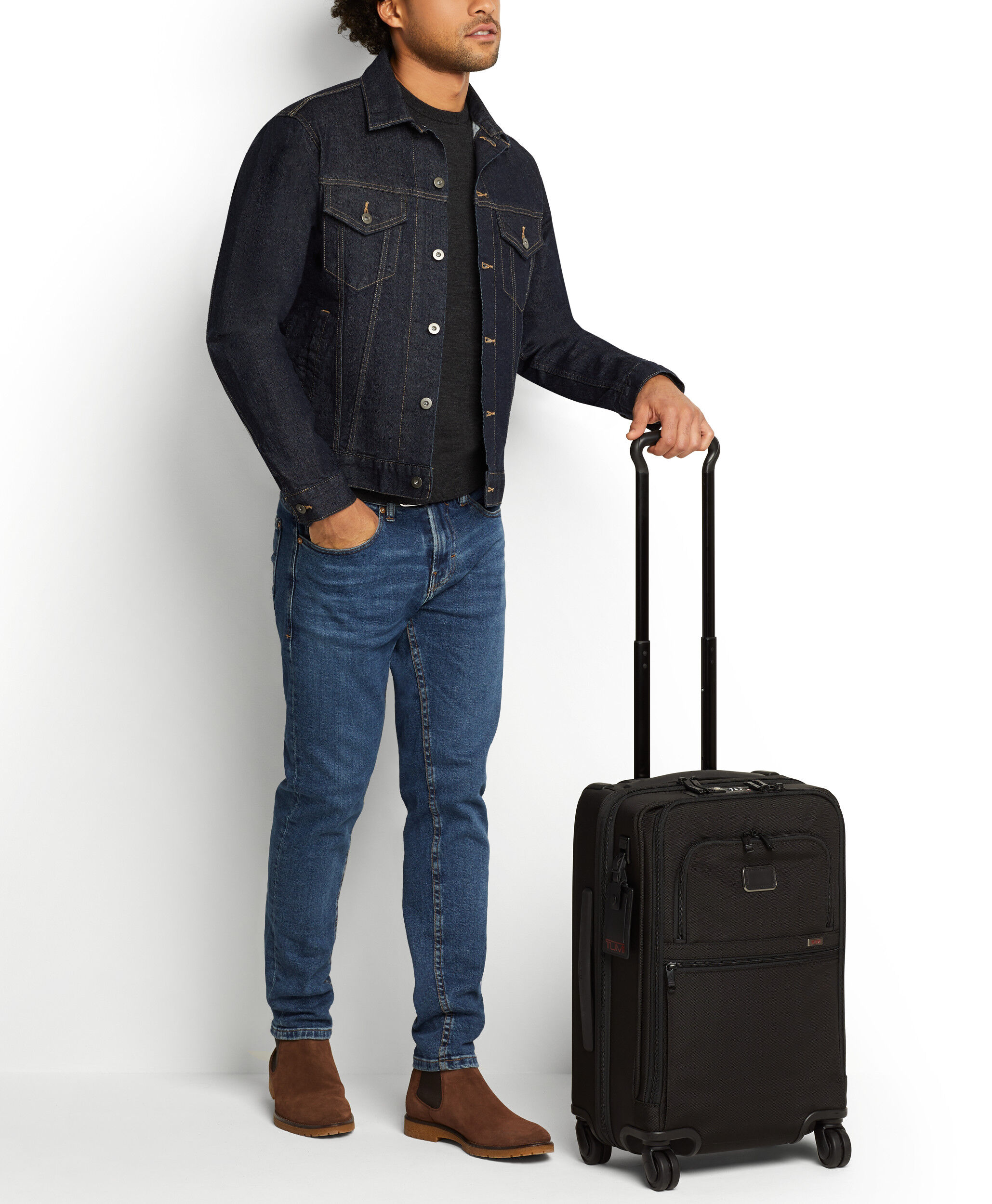 Alpha International Office Expandable Carry-On 56 cm Black | TUMI