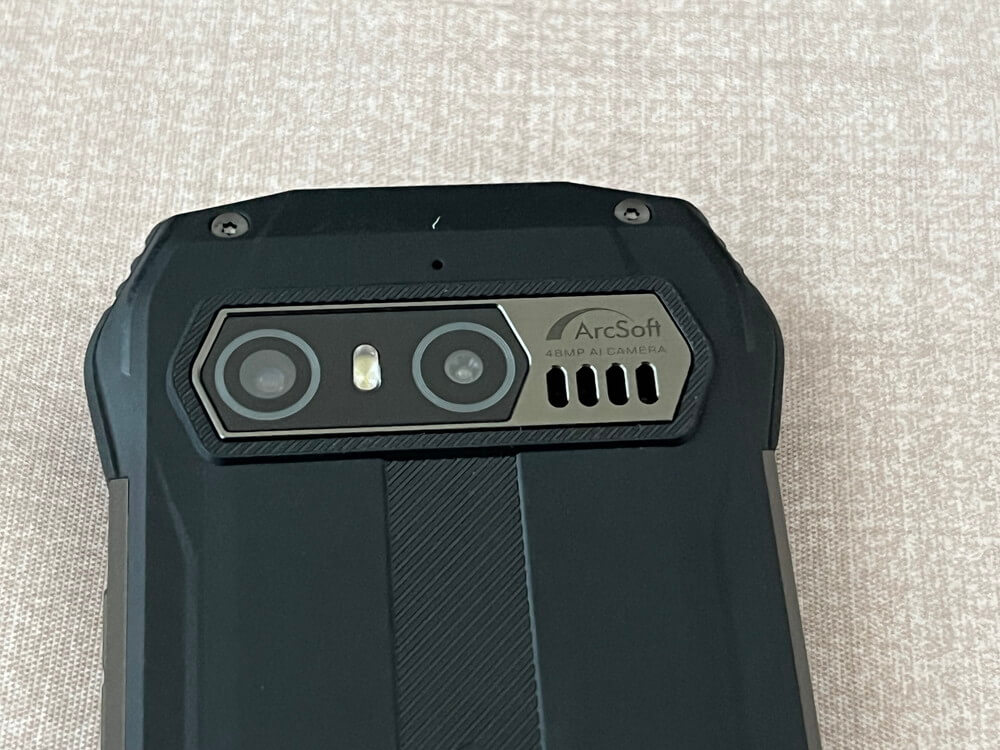 Blackview N6000』レビュー！頑丈で性能も高い4.3インチのミニタフネス