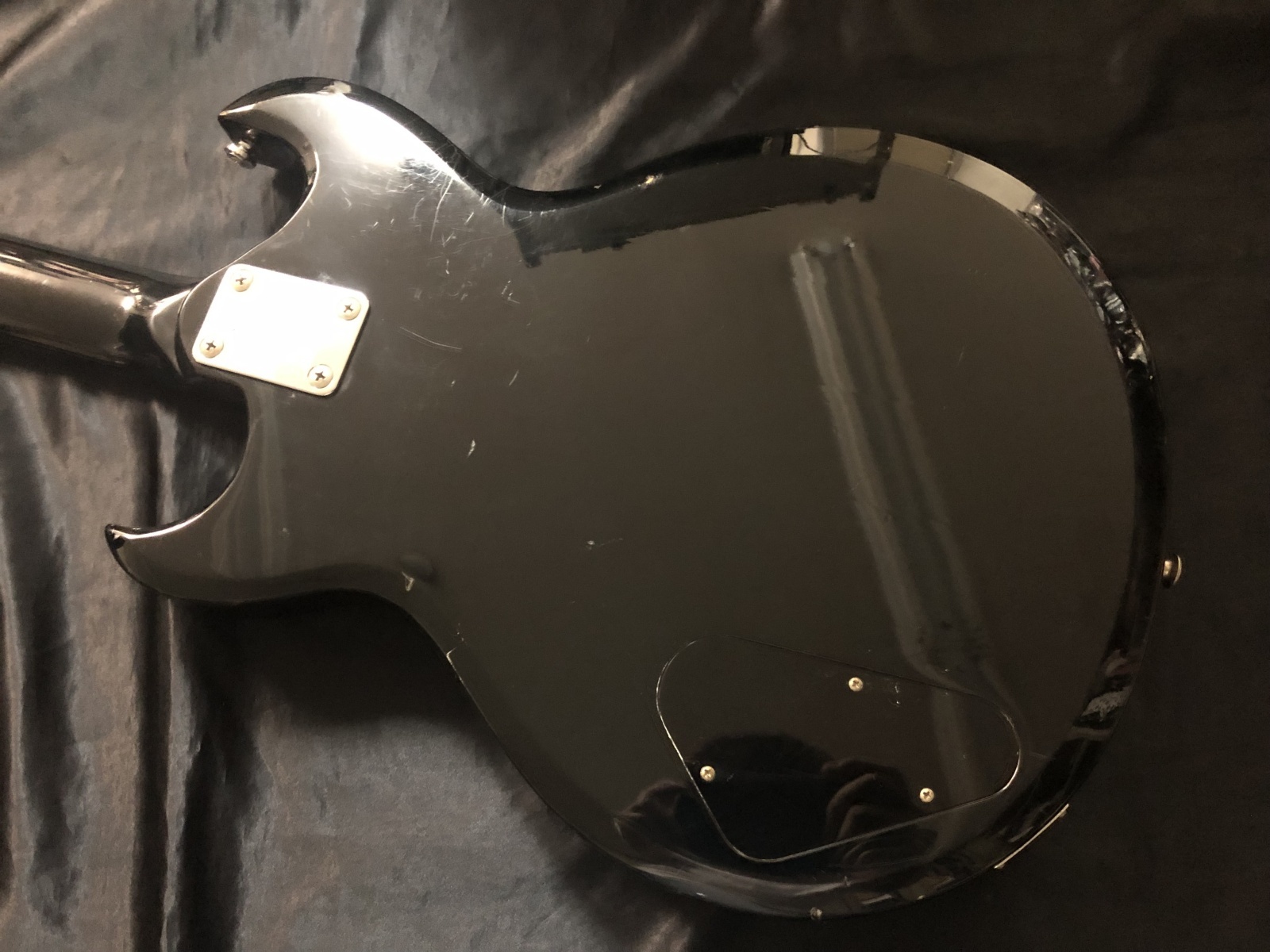 Aria Pro II / CSB Deluxe / Metallica クリフ・バートンライクな1本