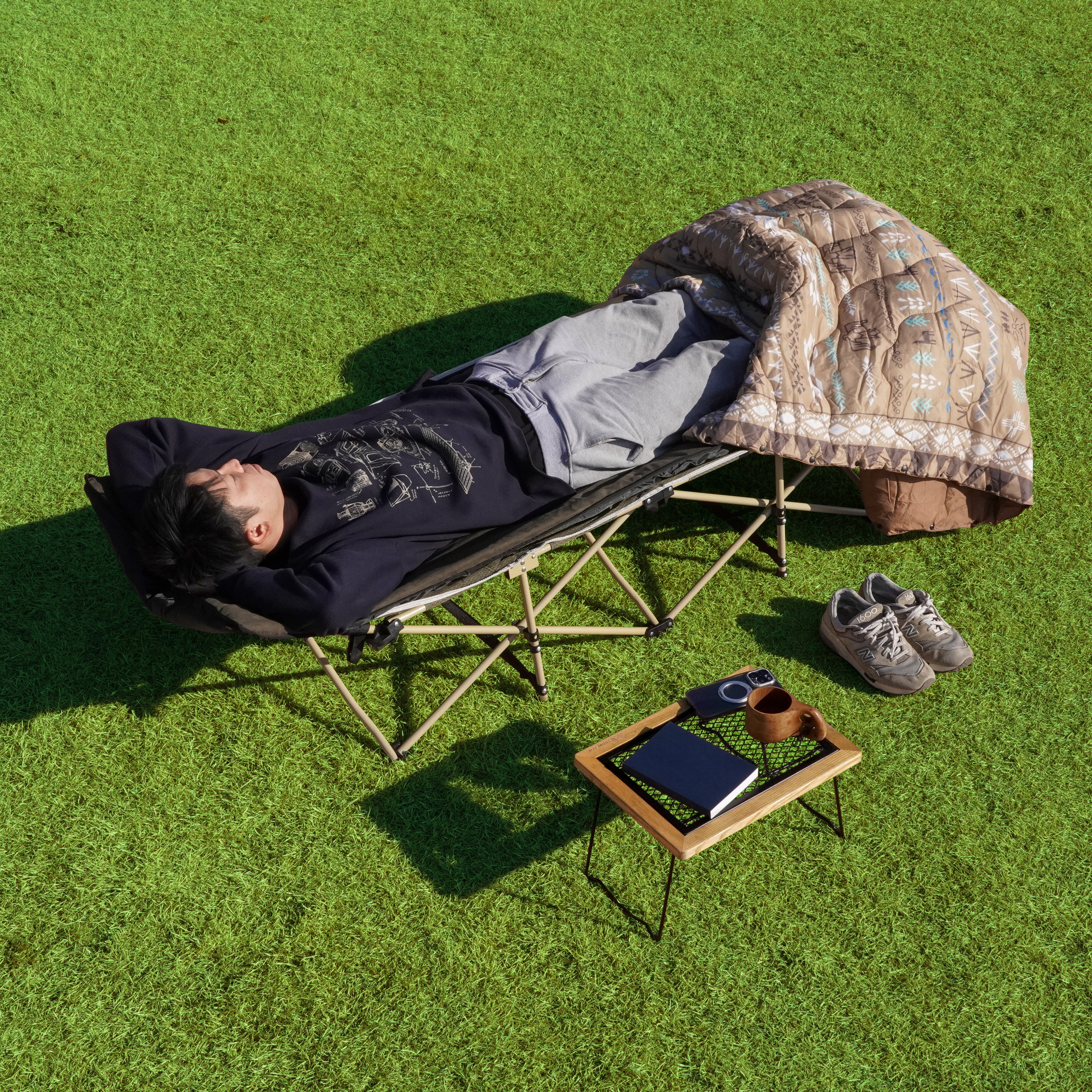 SLEEPING – FUTURE FOX-OUTDOOR