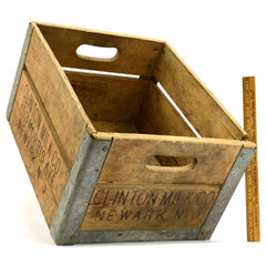 Vintage CLINTON MILK CO. CRATE Wood & Metal NEWARK, NJ DAIRY BOX