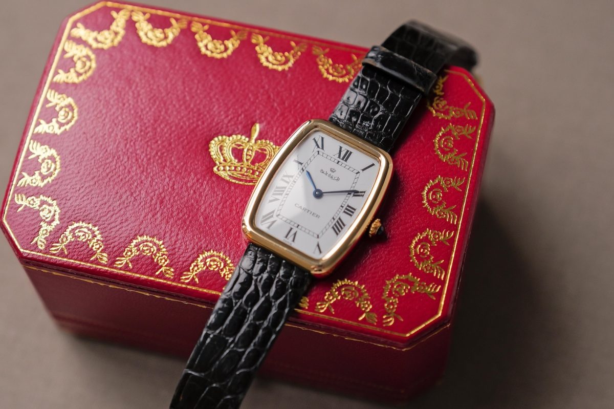 世にも珍しいカルティエ、ヨルダン王室別注版「ファバージ」 | GOETHE