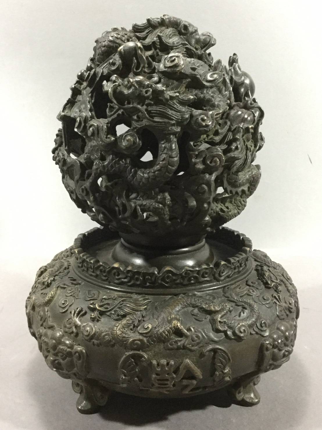古銅製　龍　置物.jpeg