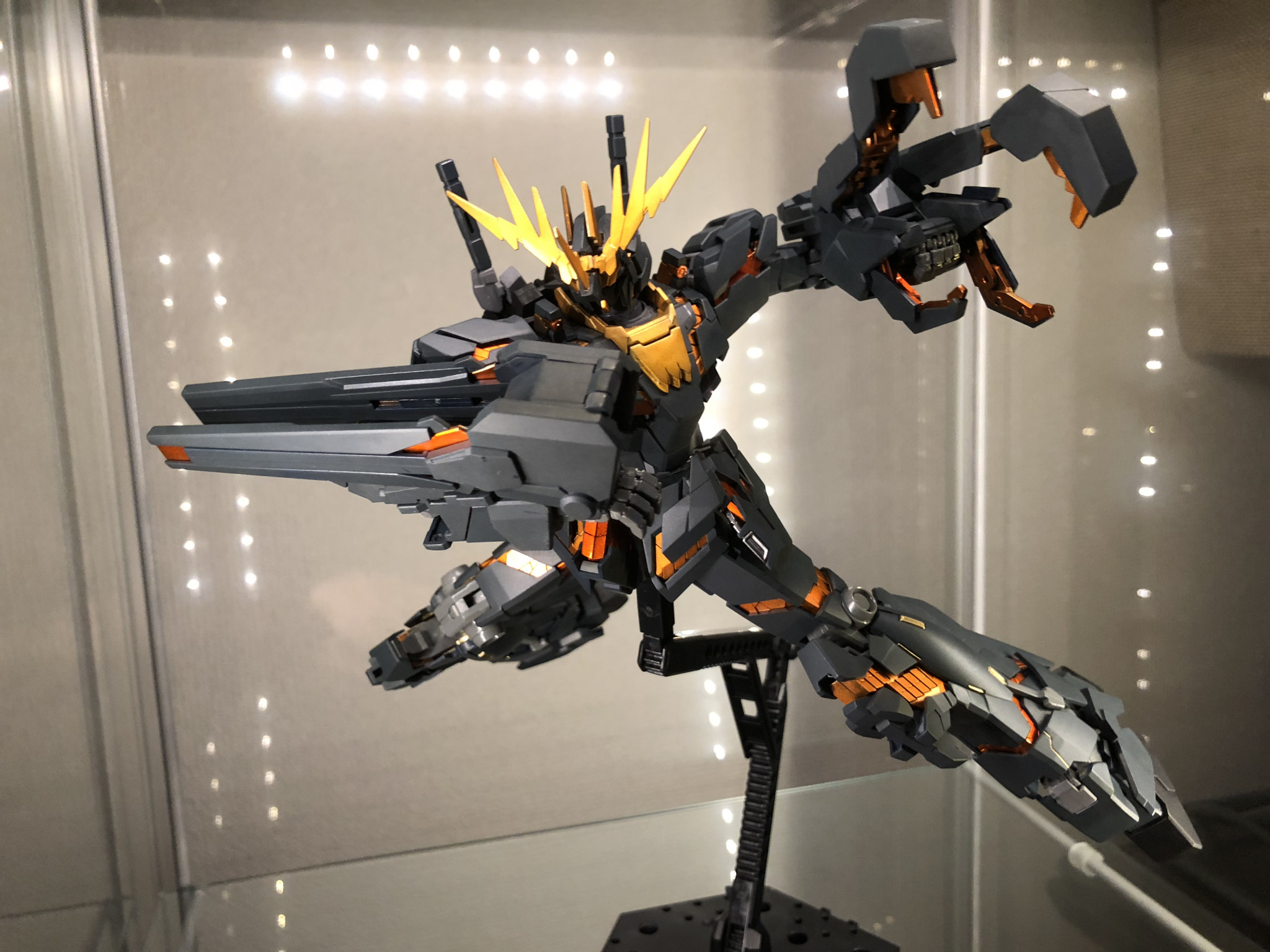 RX-0 ユニコーンガンダム2号機 バンシィ｜tmtmさんのガンプラ作品