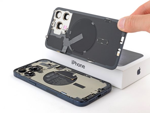 iPhone 15 Pro Maxの背面ガラス交換 - iFixit 修理ガイド
