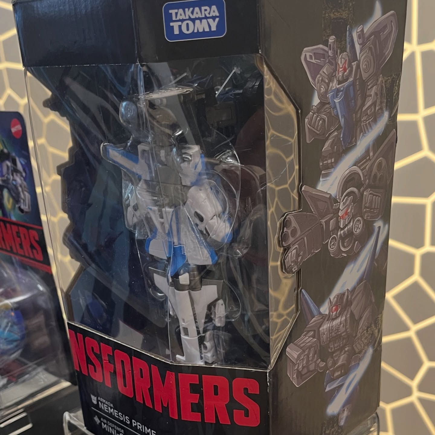 Armada Nemesis Prime & Air Defense Mini-Con Star Saber Team