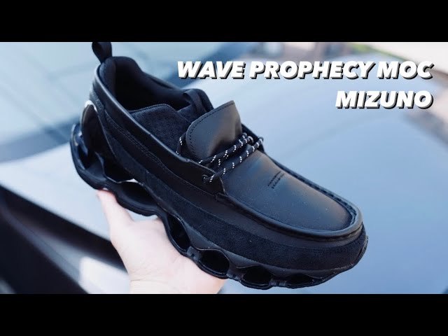 こんな靴見たことない。テックとクラシックが融合した全く新しい