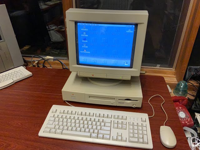 Macintosh Performa 6116CD (Power Macintosh 6100/60) Hardware