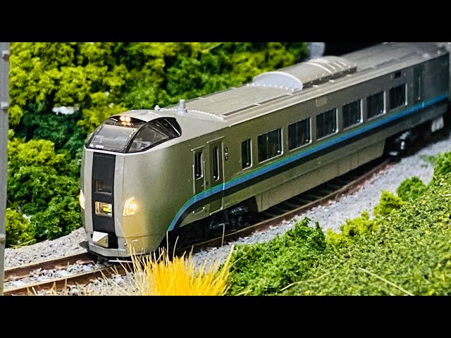 Nゲージ KATO 789系1000番台「カムイ・すずらん」走行動画 - YouTube