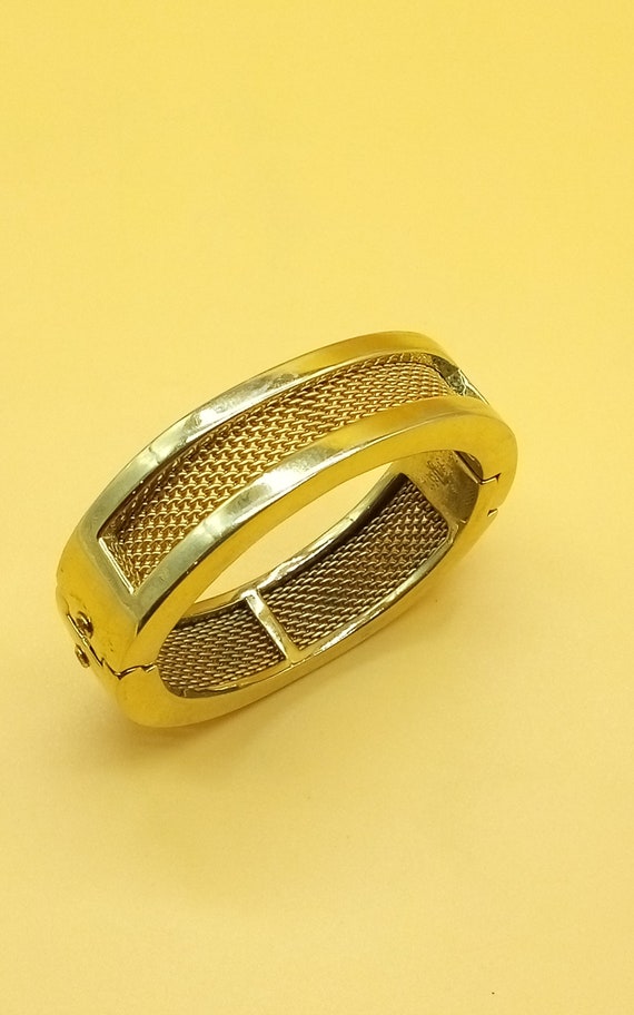 Vintage Ralph Lauren Heavy Gold Tone Hinged Bangle Bracelet With