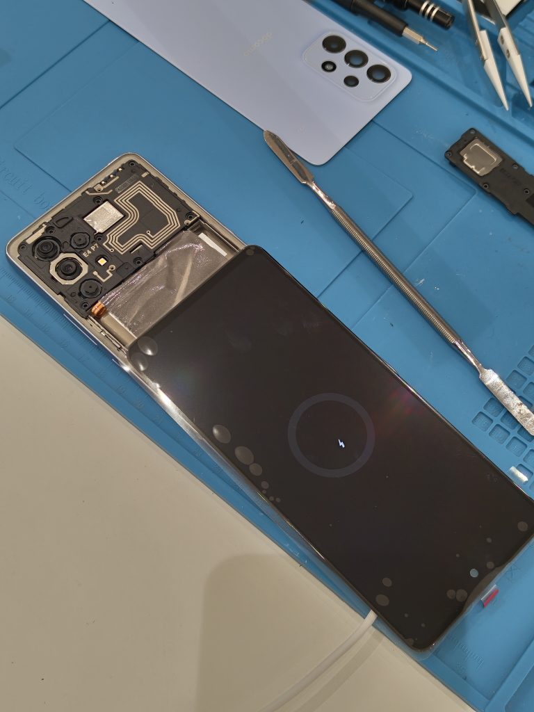 東郷店】Galaxy A53 5G 割れた画面の交換【愛知県みよし市からご来店