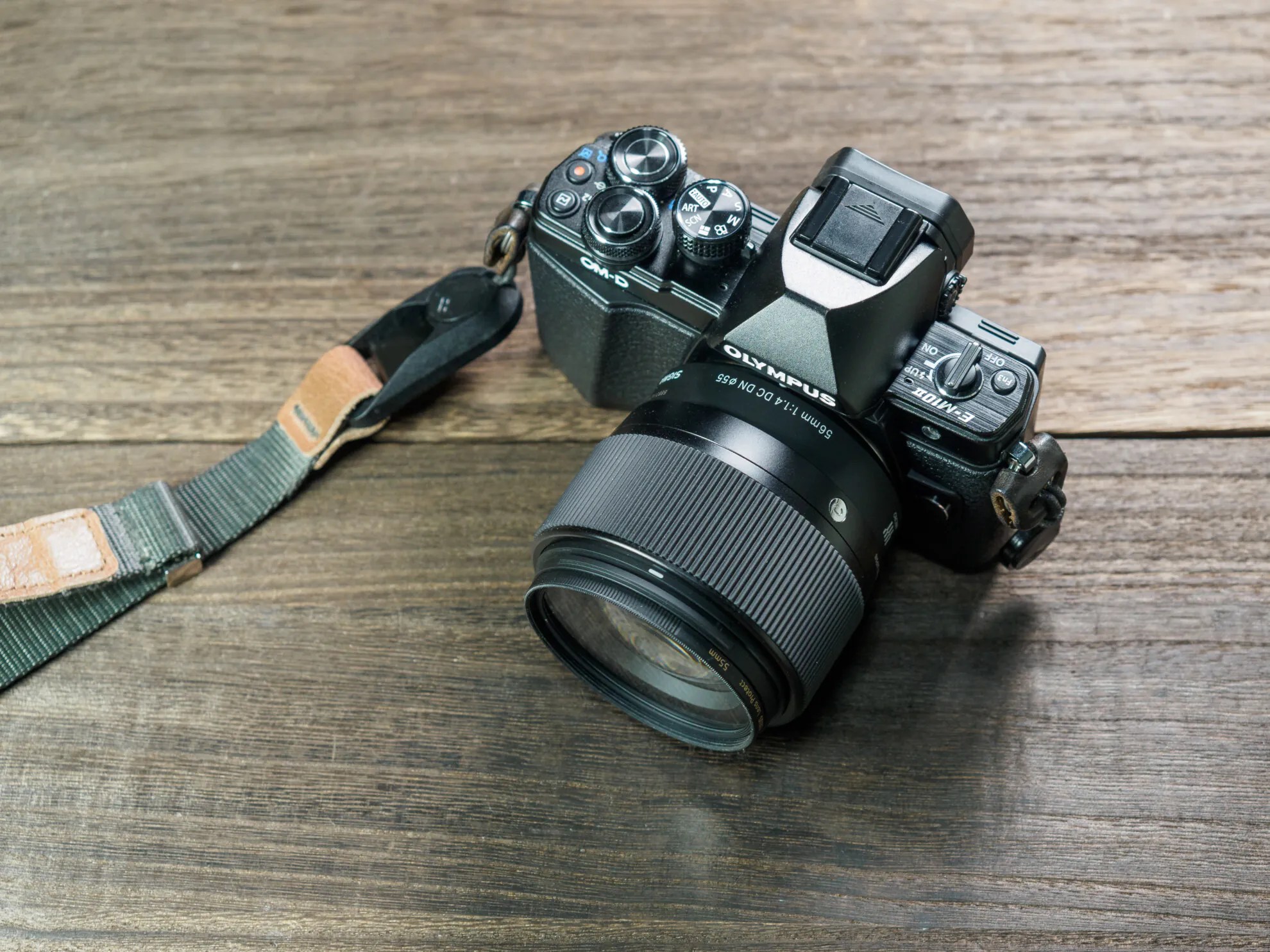 マイクロフォーサーズでもボケを楽しめる SIGMA 56mm F1.4 DC DN
