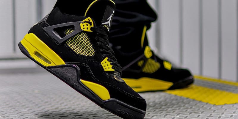 air-jordan-4-thunder-2023-
