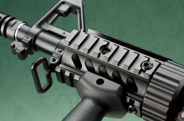 ウエスタンアームズ「M4A1 PDWマグプルカスタム ガスブローバックガン