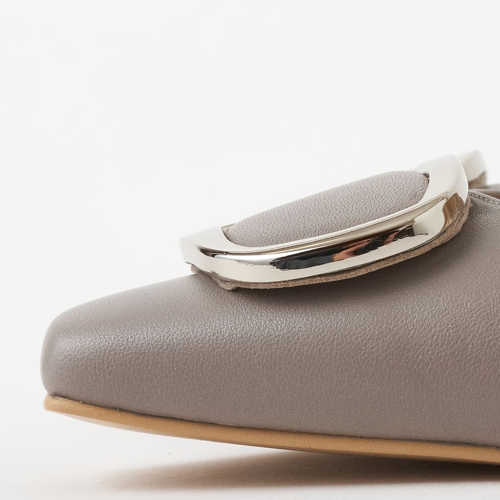 靴・バッグのダイアナ通販サイト ｜ G15218: シューズ 【dianashoes.com】