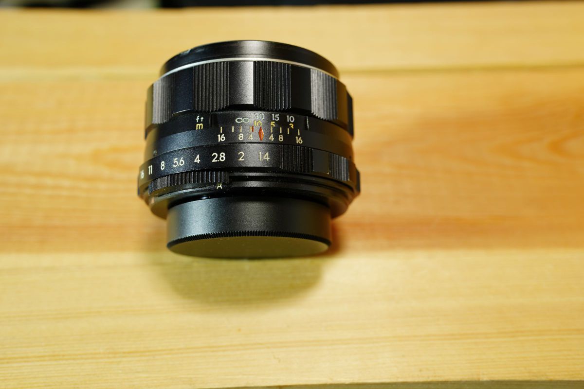 Super TAKUMAR 1.4/50 8枚玉とSMC TAKUMAR 1.4/50 との比較 | GANREF