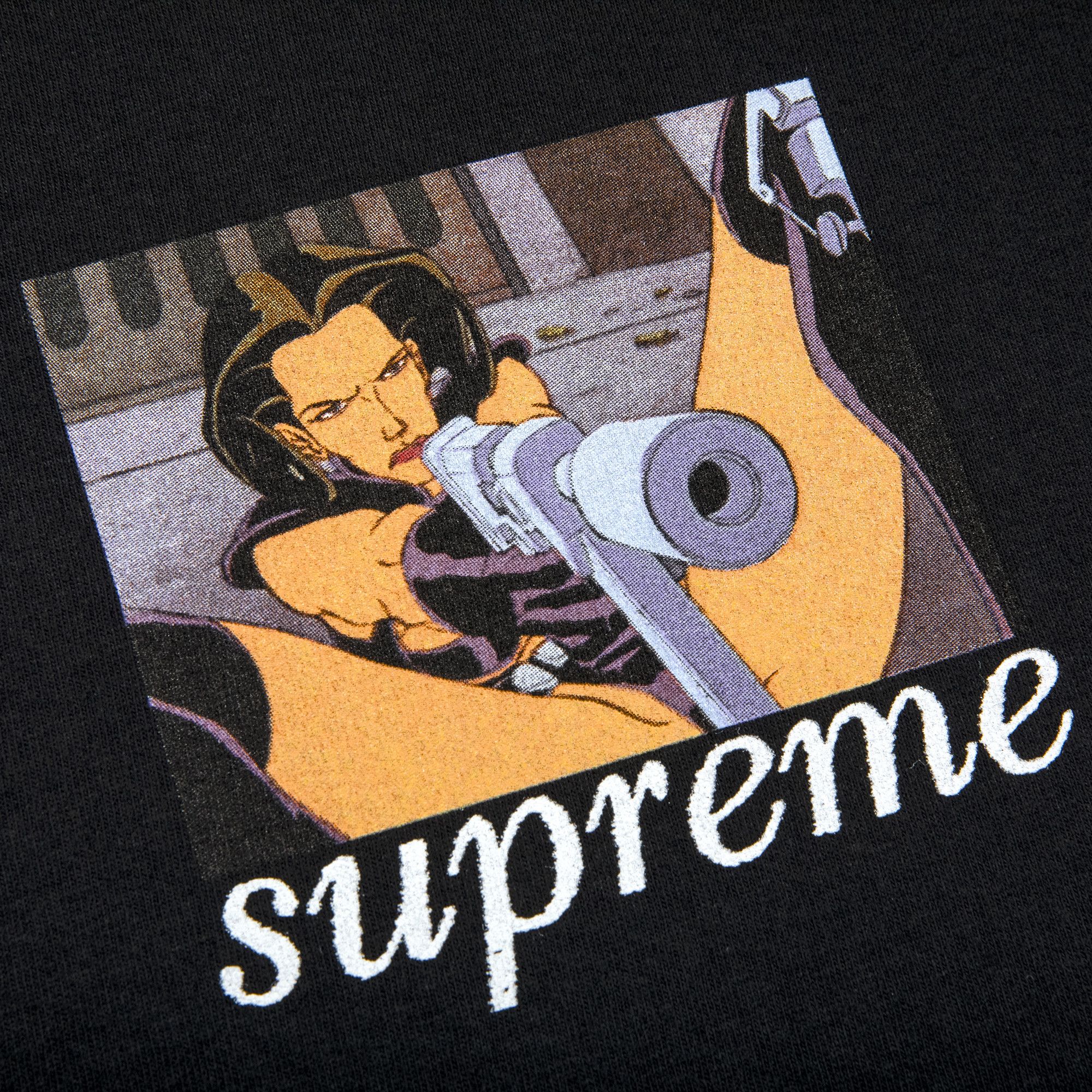 Buy Supreme Aeon Flux Gun Tee 'Black' - SS22T7 BLACK | GOAT