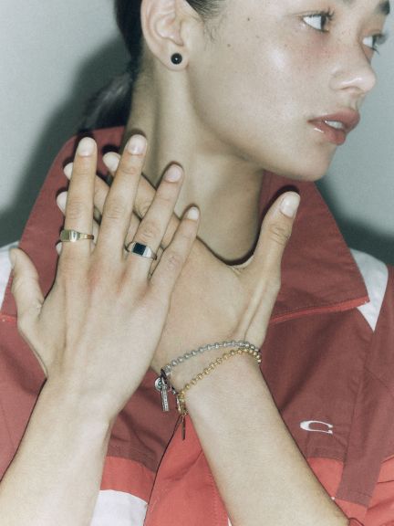 韓国セレブ、BTS、大人女子が大注目アクセサリーブランド「Numbering