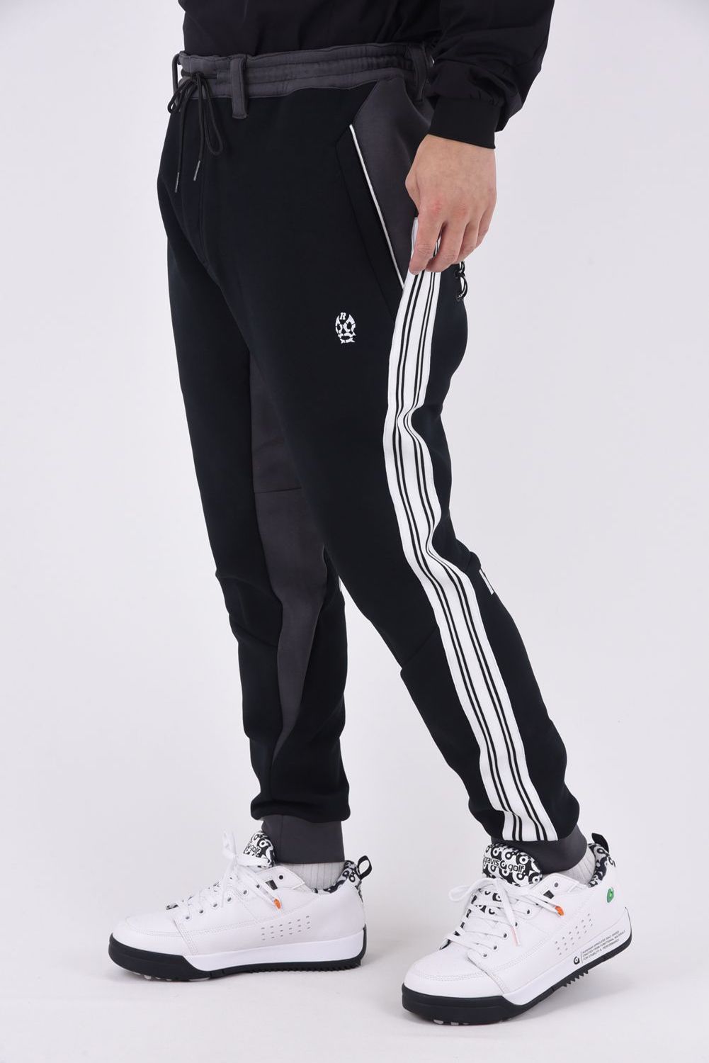 GkMqKcJ2jaqL.jpg?width=768