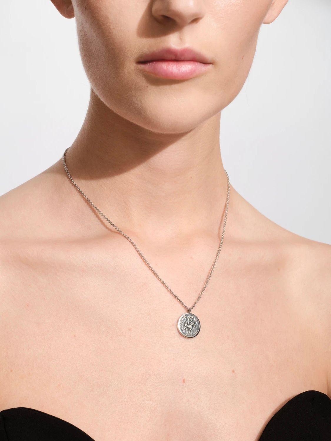 TOMWOOD - コインペンダント ネックレス / COIN PENDANT / シルバー