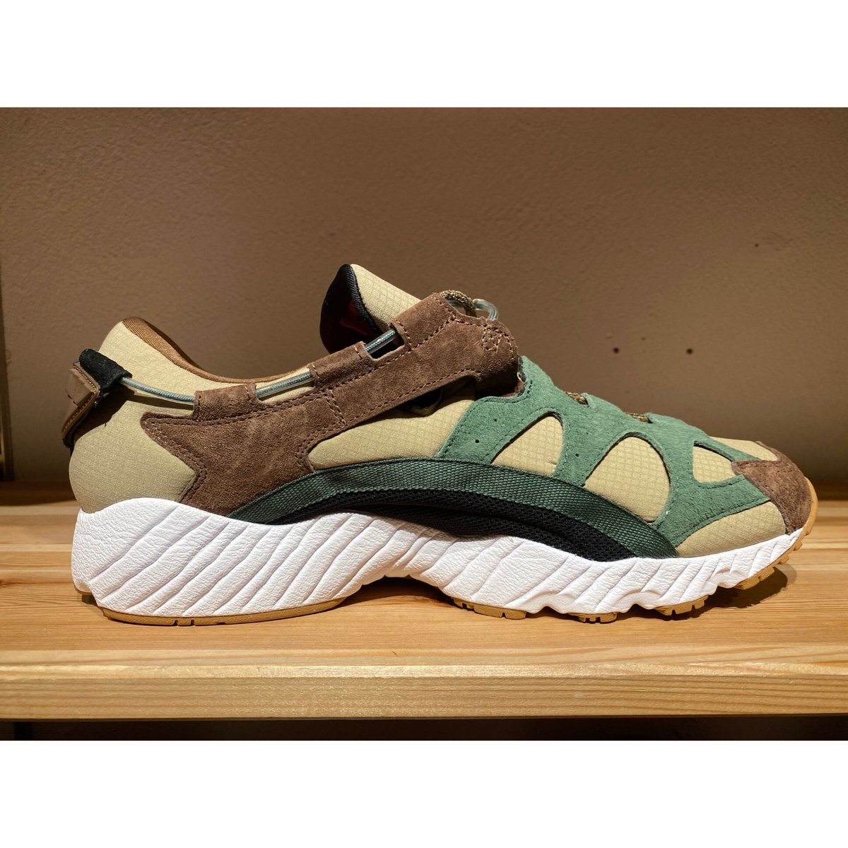 ☆BEAMSコラボ・GORE-TEX® - ASICS GEL-MAI G-TX | 9H9H