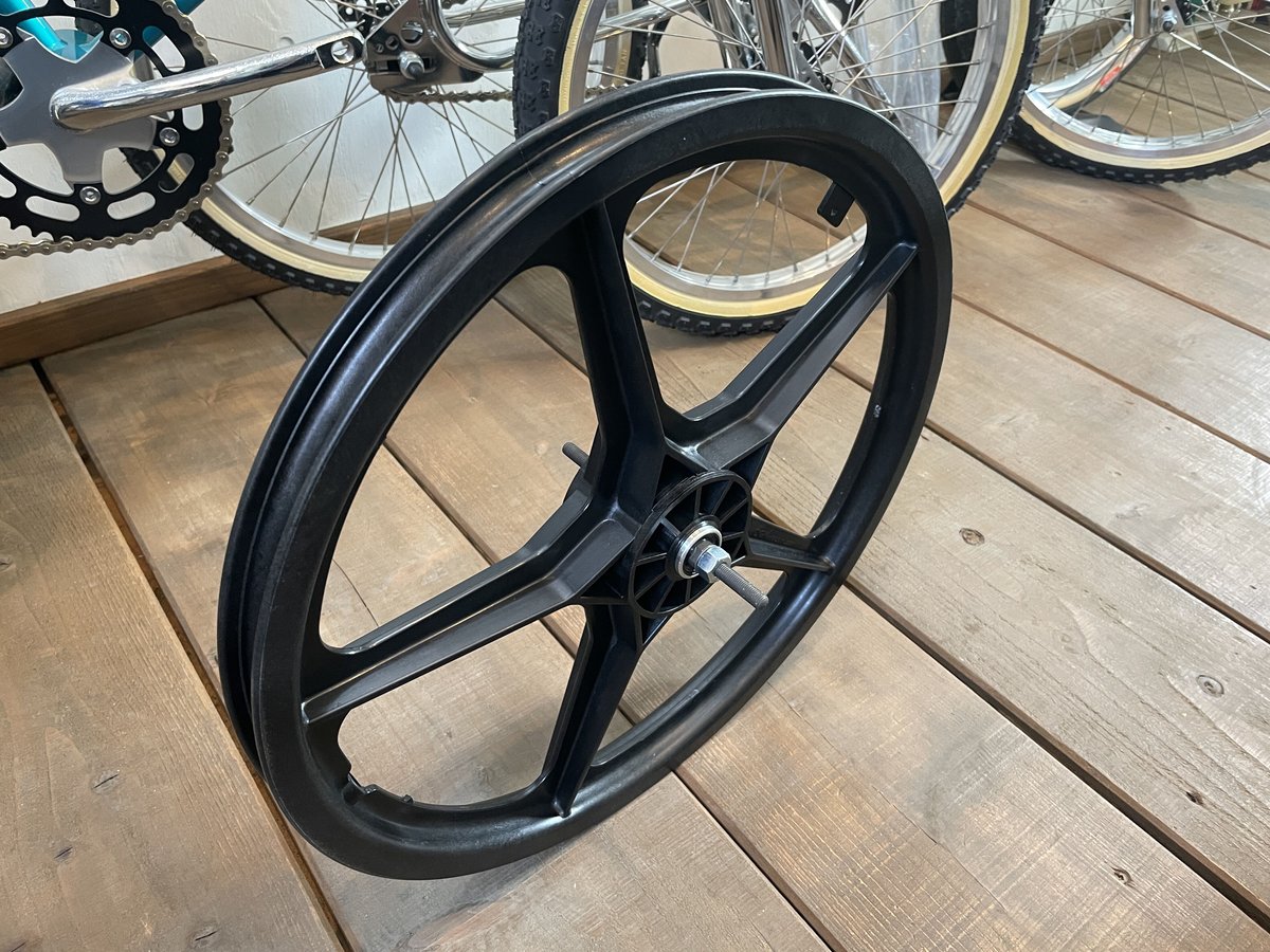 OGK プラスチックホイール 20（フロント用） | IKKEI BIKES STORE