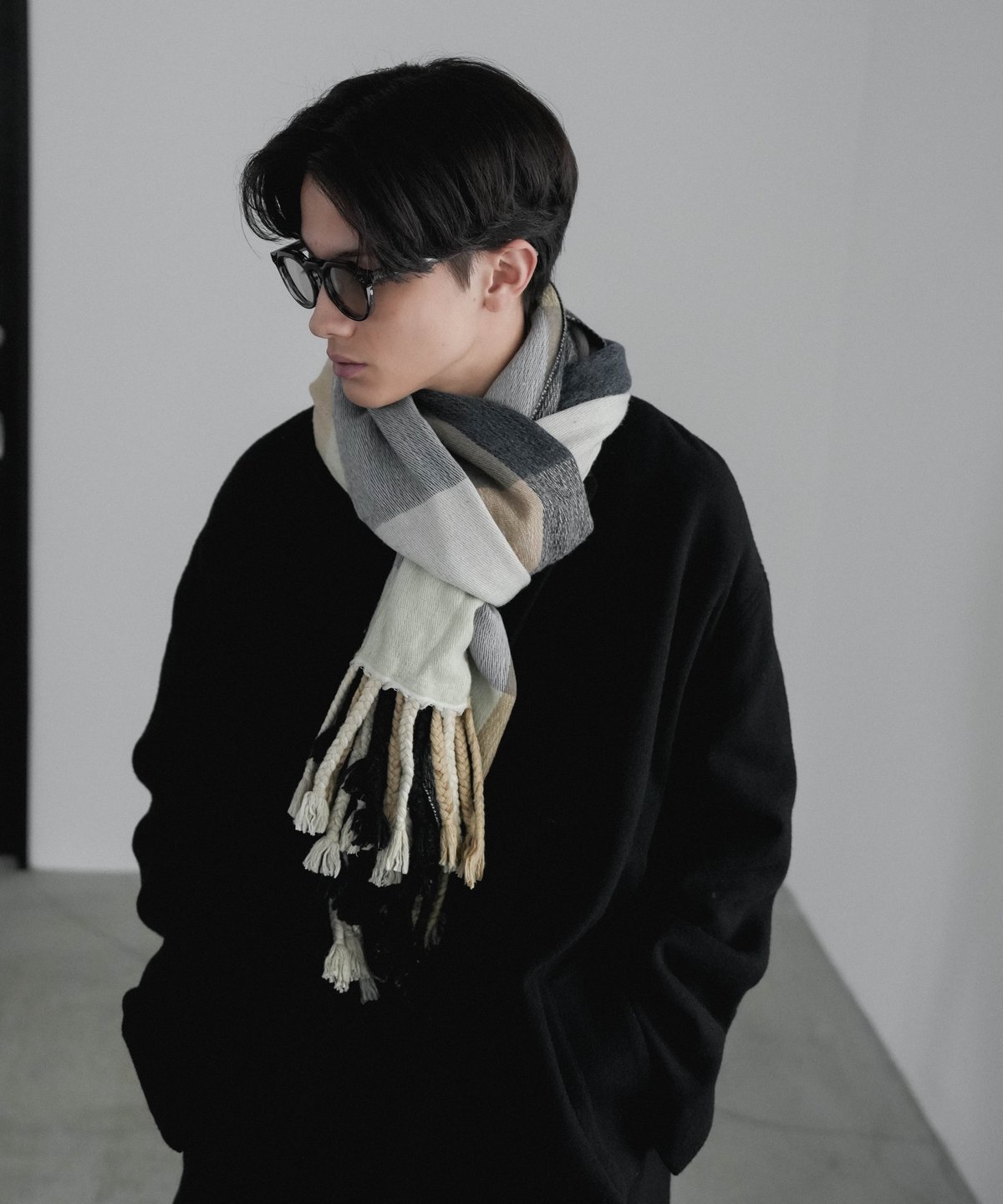 HIGH-END YAK WOOL FRINGE STOLE | CTHY