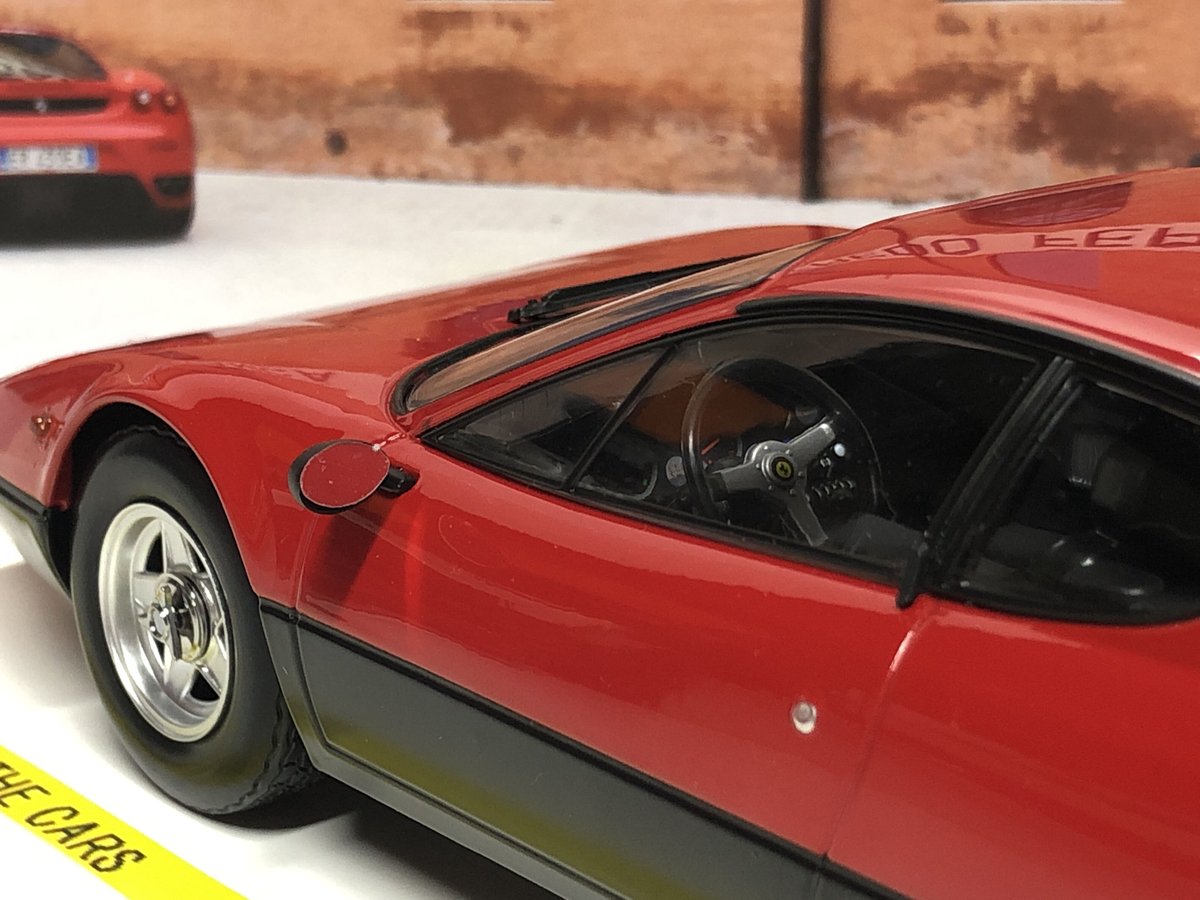 KK scale 1/18 Ferrari 365 GT4/BB 1973 レッド フェラーリ