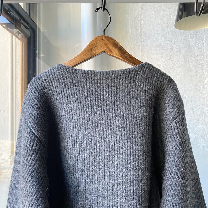 AURALEE MILLED FRENCH MERINO RIB KNIT BOAT NECK