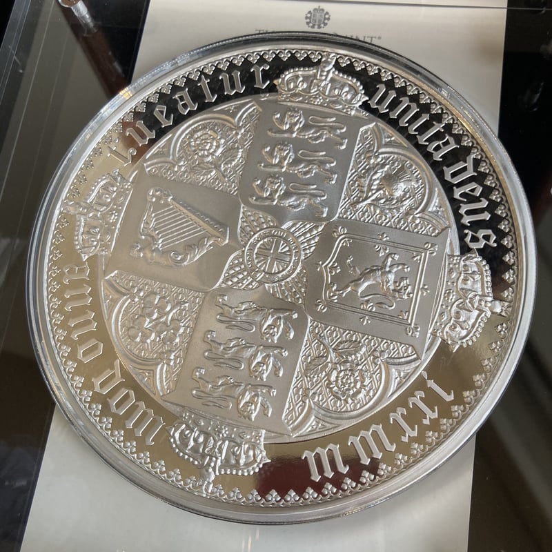 ロイヤルミント 2021年 ゴシッククラウン 2オンス シルバー NGC70鑑定+