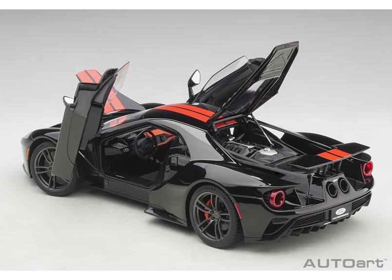 AUTOart 1/18 フォード GT 2017 （ブラック／オレンジ・ストライプ