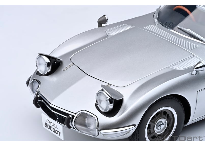 AUTOart 1/18 トヨタ 2000GT 1967 （シルバー） 79548 | AUT