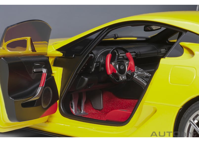 AUTOart 1/18 レクサス LFA （パール・イエロー） 78854 | AUTOar