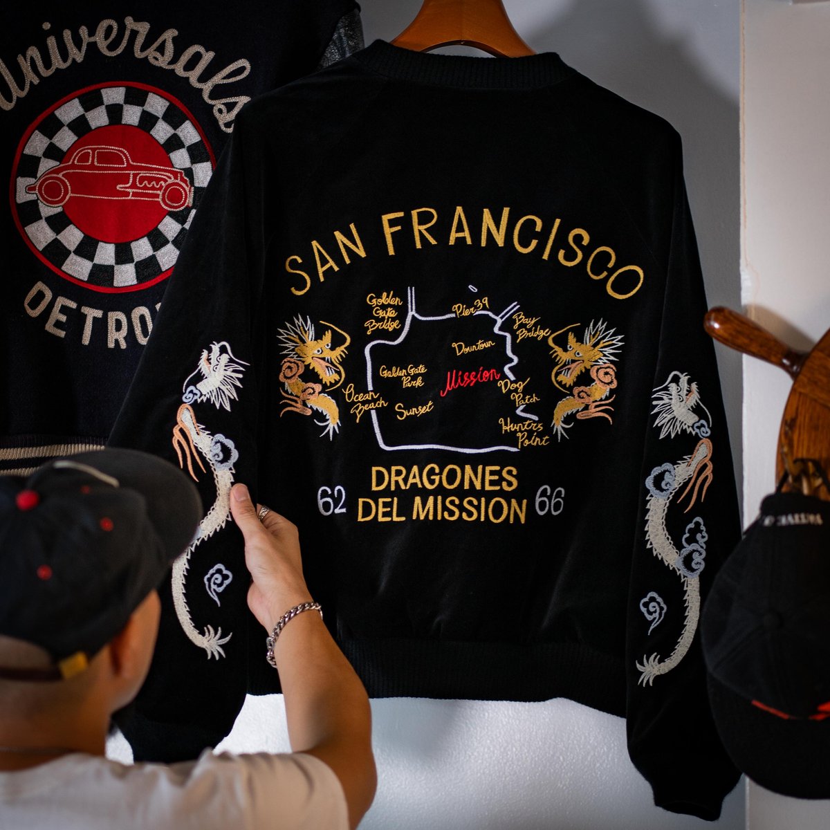 Black】DRAGONES DEL MISSION Velveteen Jacket |
