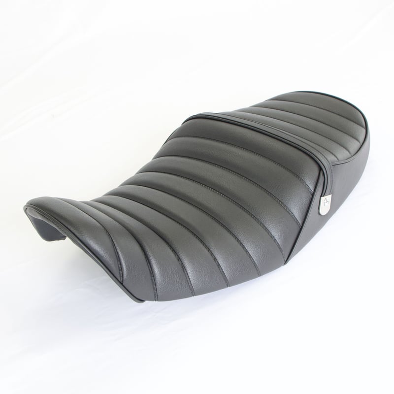 GTR-Series KAWASAKI Z900RS SEAT.ASSY製品 【タックロールパ