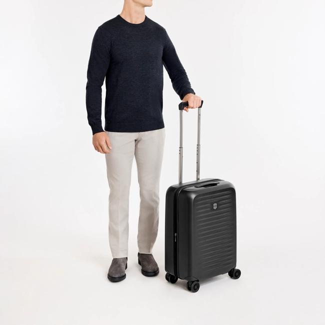 Victorinox Airox Advanced Frequent Flyer Carry-on Business in