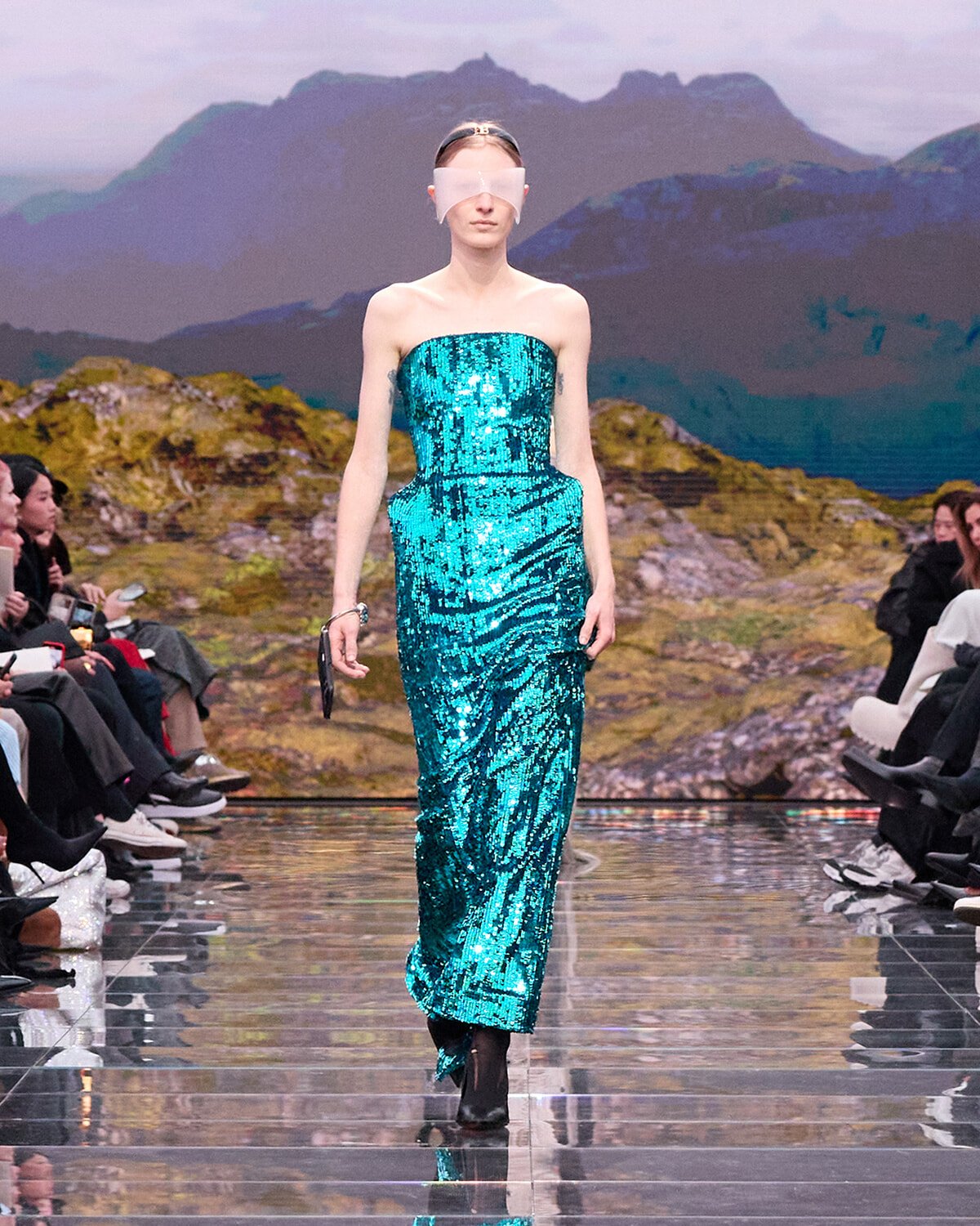 BALENCIAGA FW24 —