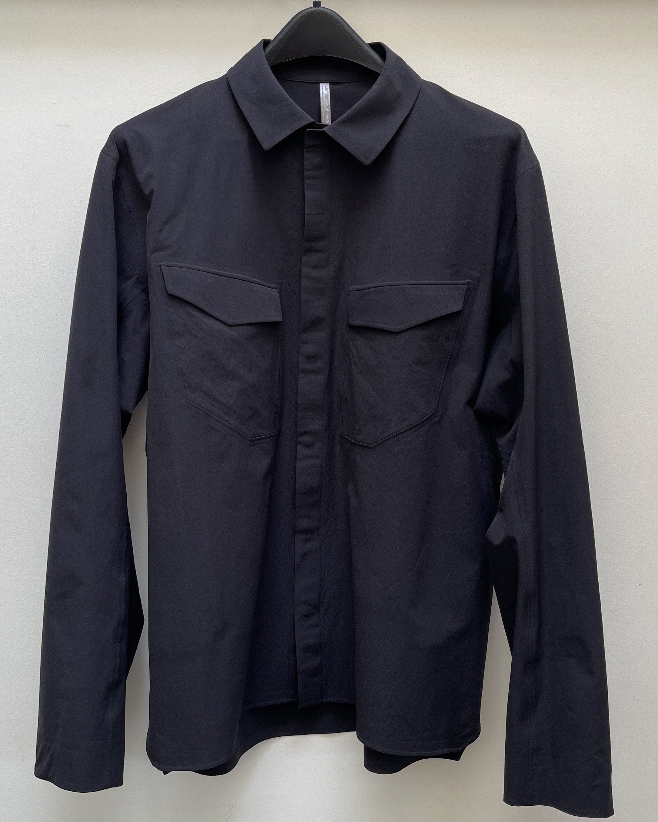 Arc'teryx Veilance's Field LS Shirt Review — Hidden Interests