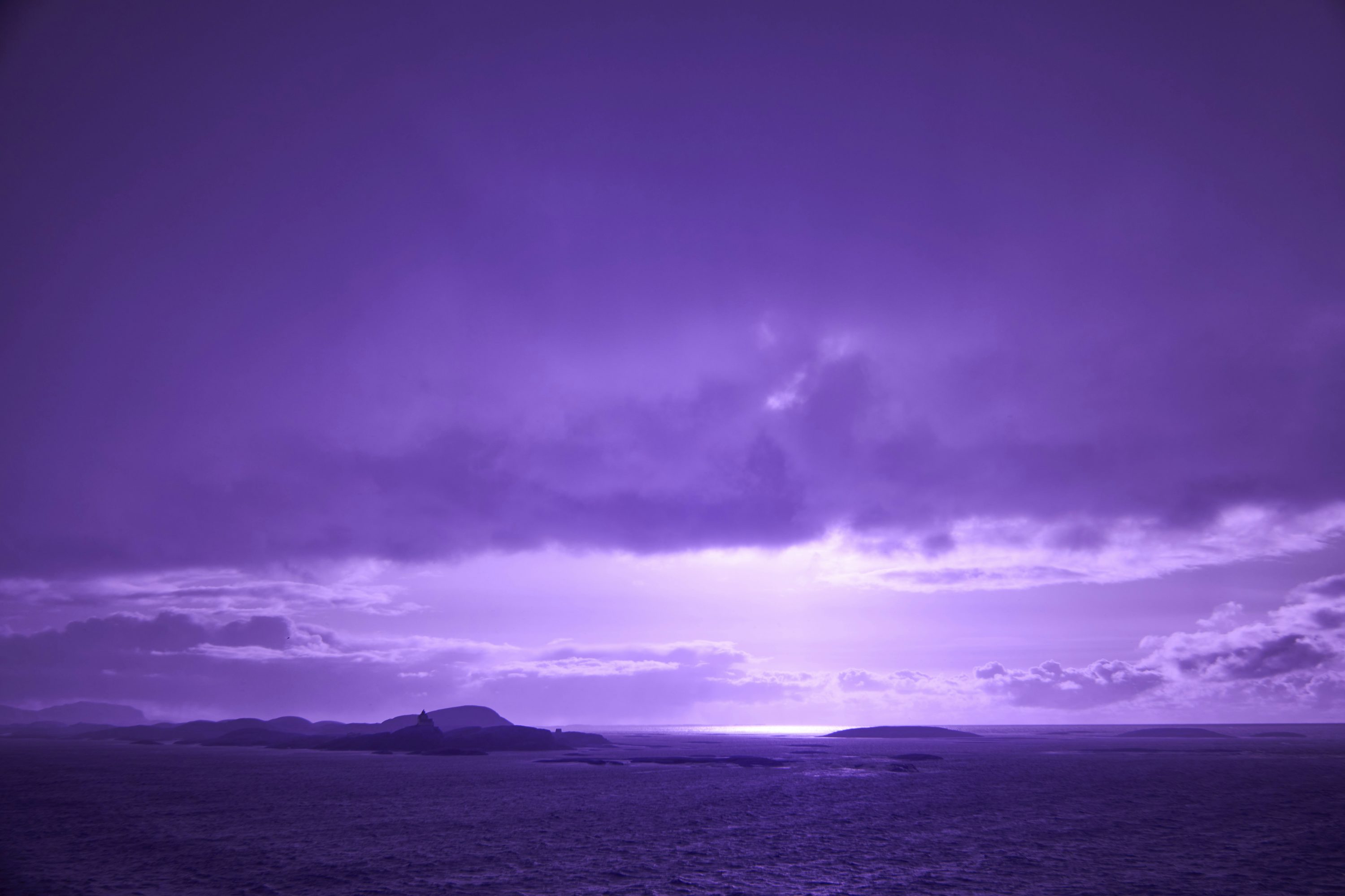 紫色の空と雲の写真の写真 – Unsplashの風景の無料画像