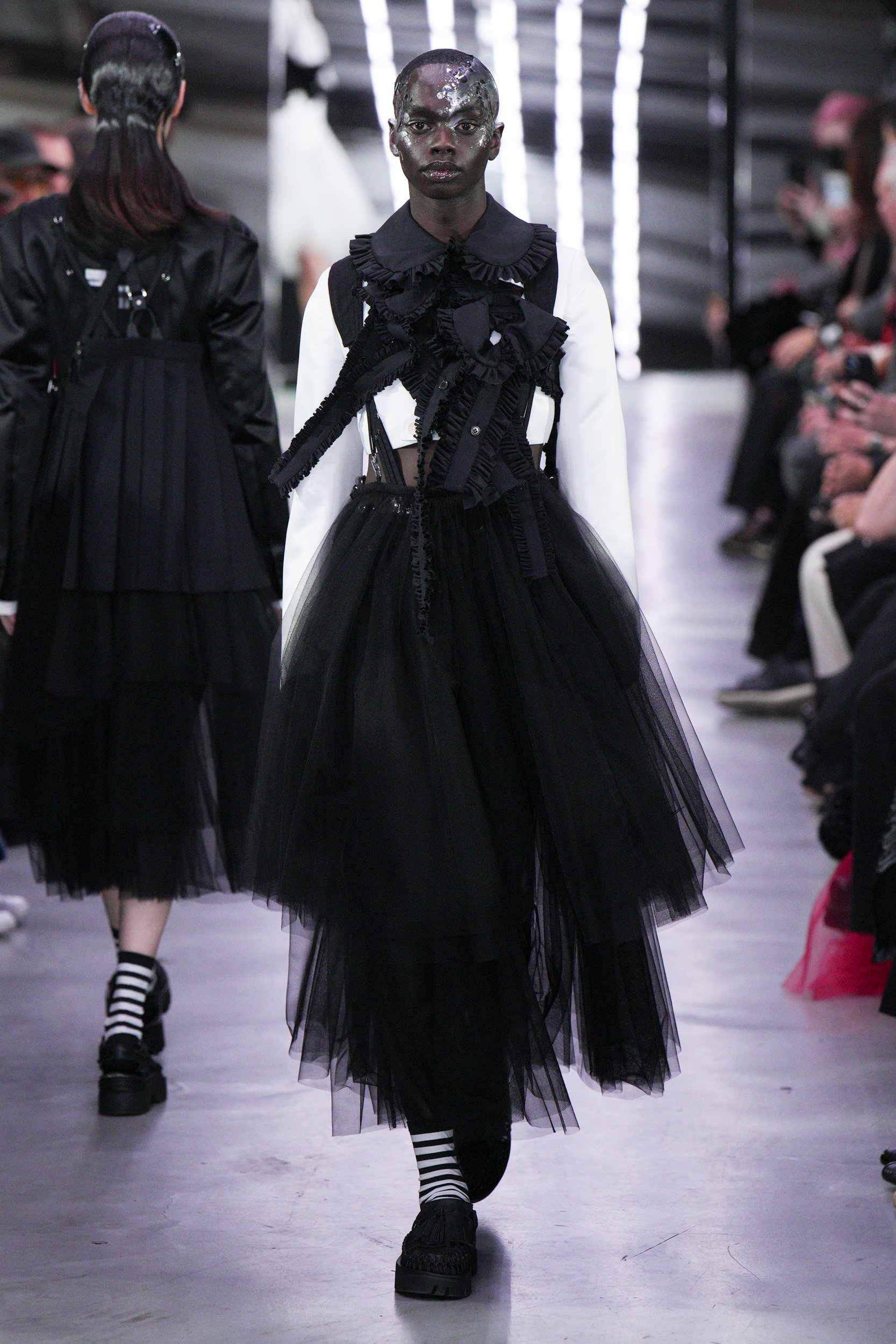 ノワール ケイ ニノミヤ(NOIR KEI NINOMIYA) - 2024年春夏コレクション
