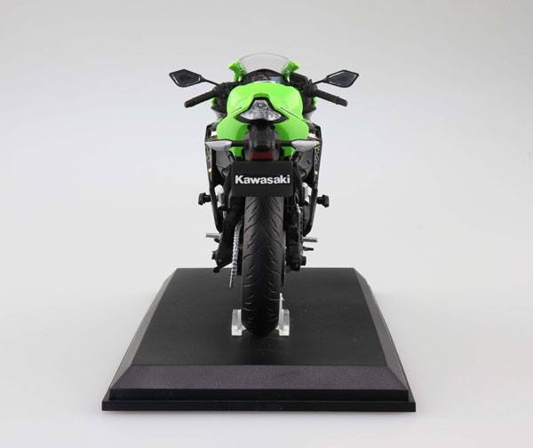 再販] AOSHIMA 青島1/12 川崎Kawasaki 機車Ninja ZX-25R 檸檬綠烏木黑