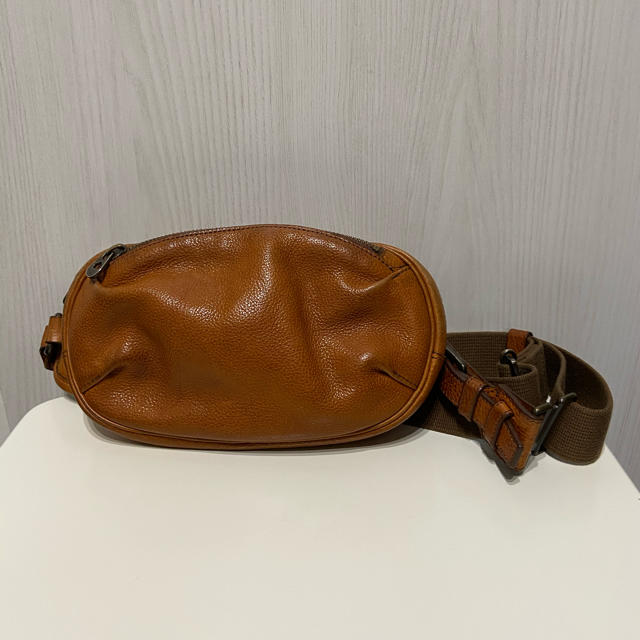 HERGOPOCH - 『専用』エルゴポック ボディバッグ キャメルの通販 by