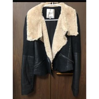 ZARA（ライダースジャケット）のフリマアイテム一覧