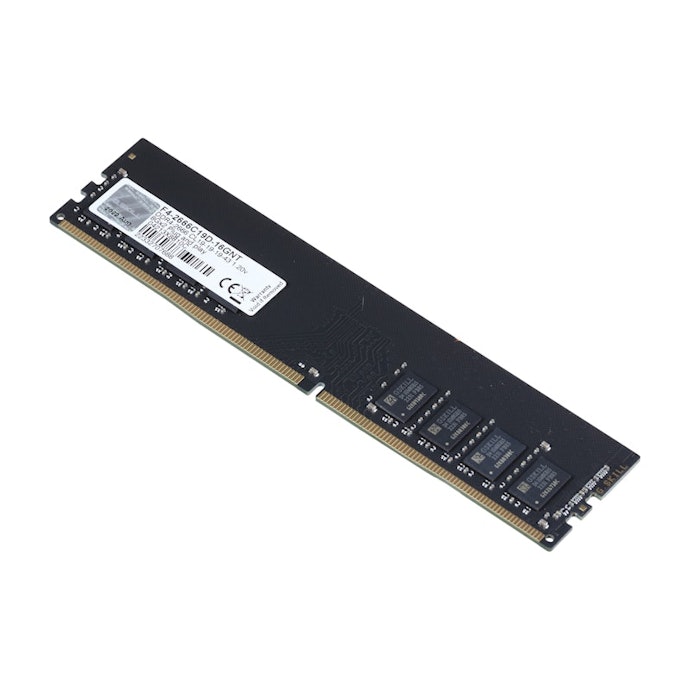 G.SKILL DDR4 メモリモジュール F4-2666C19D-16GNTをレビュー