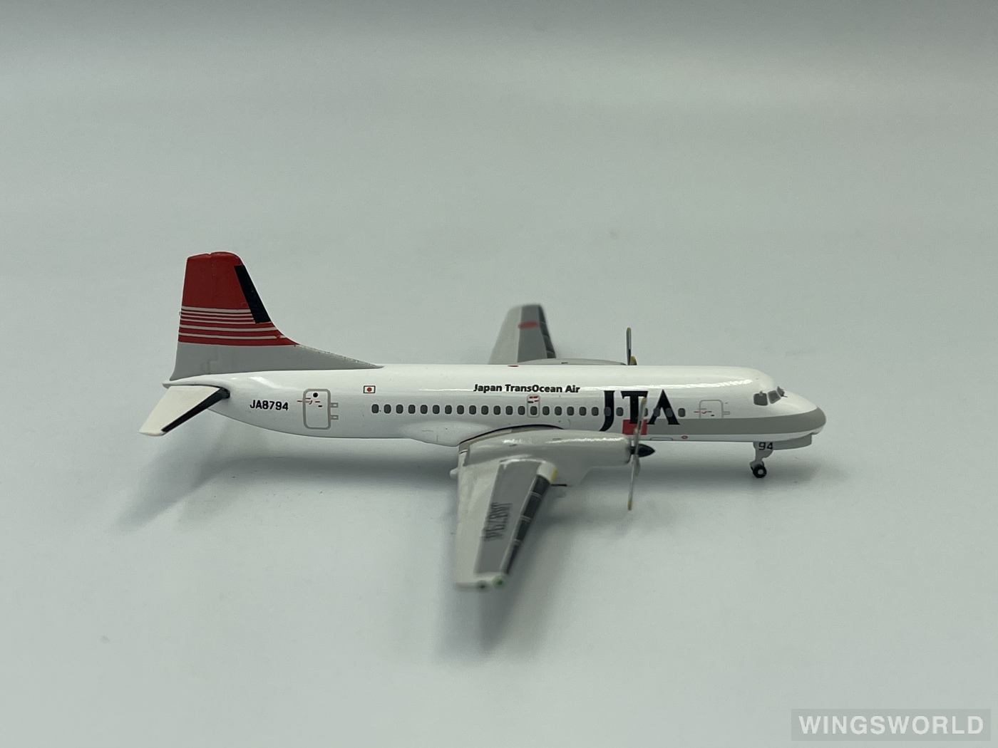 Geminijets 1:400 NAMC YS-11 Japan Transocean Air 日本越洋航空