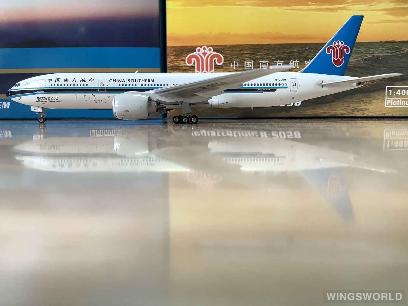 Phoenix 1:400 Boeing 777-200 China Southern 中国南方航空PH11680 B