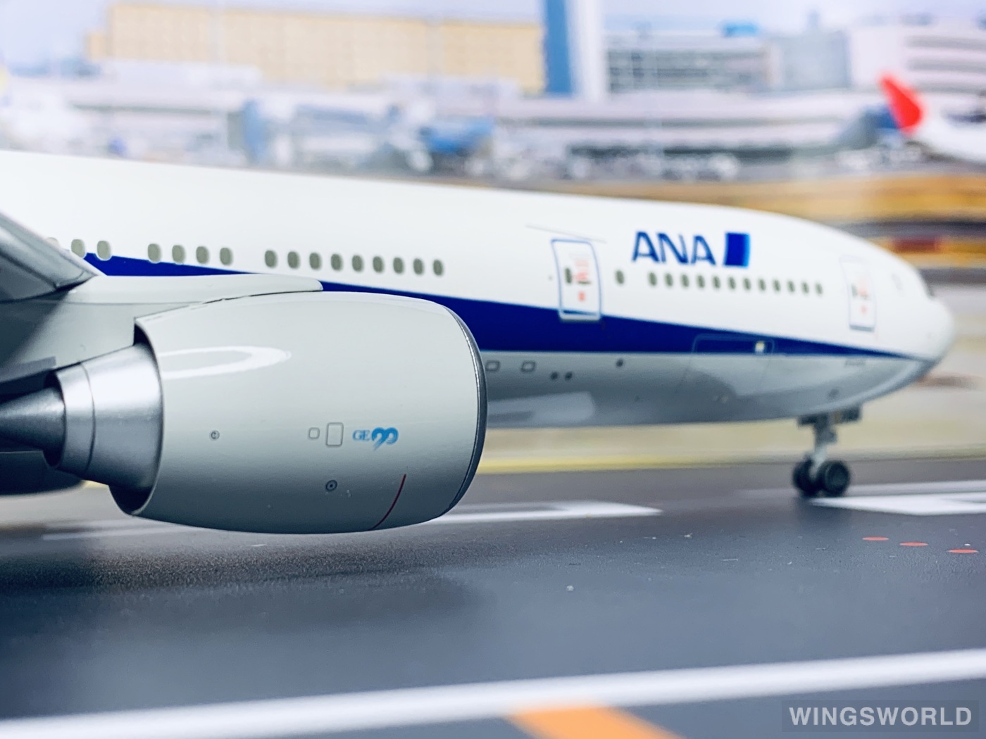 Hogan 1:200 Boeing 777-300ER ANA 全日空NH20013 JA732A 的照片作者