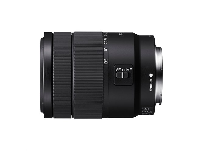 ソニー、7.5倍の高倍率ズームレンズ「E 18-135mm F3.5-5.6 OSS