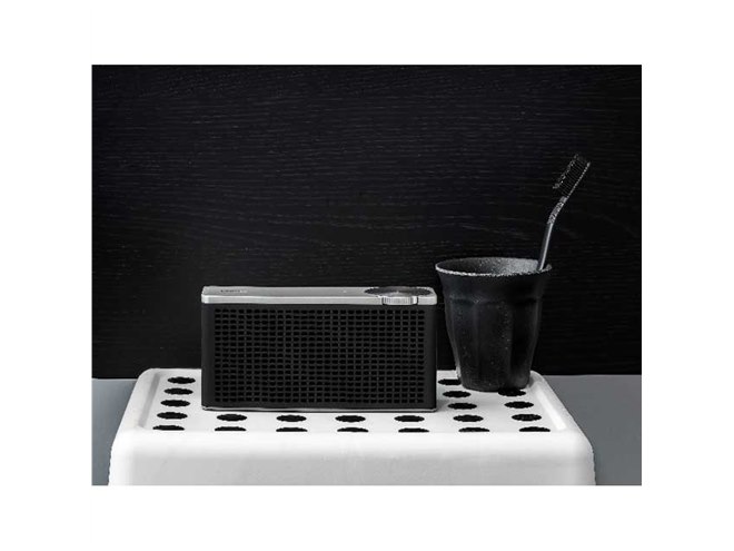 GENEVA、70年代ラジカセのようなBluetoothスピーカー「Touring M」など